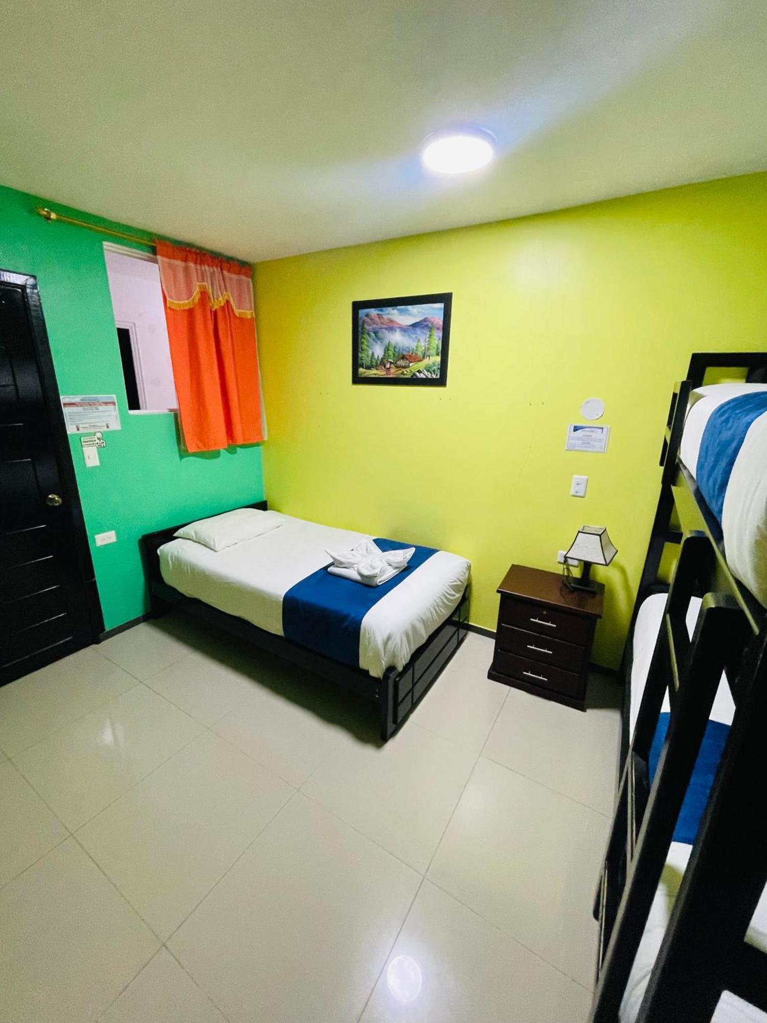 Hostal Balcon Del Cielo Banos  Exterior photo